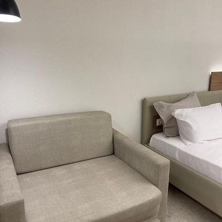 Plagia Relax Hotel 尼亚普拉加 外观 照片